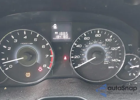 2010 Subaru Legacy 2.5I z USA, uszkodzony, nr VIN 4S3BMAA68A1218754